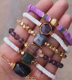 Fashion Style: VARIOS